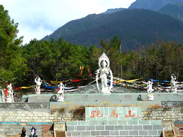 四川紅色旅游線路集錦，三天、二天、一天線路報(bào)價(jià)，可定制紅色旅游線路